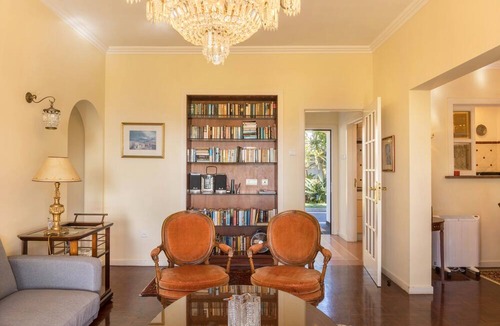 Canico Apartment | 1st floor apartment 'Villa Echium T2' with two bedrooms and shared garden