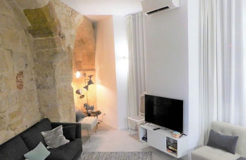 Santo Estevao Apartment | Historic house of Santo André Lisbon's old town