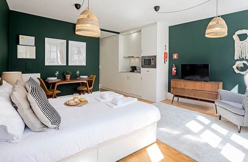 Centro / Baixa Apartment | Lóios 66, 2º by LovelyStay