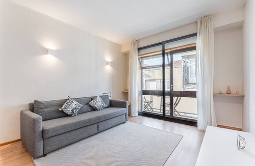 Uniao de Freguesias do Centro Apartment | GuestReady - Cozy Bright apartment with a Balcony