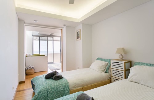 Costa de Caparica Apartment | Sunset Bliss - Breathtaking Beach Apartment