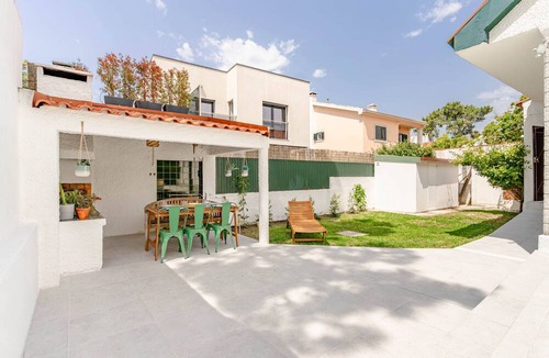 Charneca de Caparica e Sobreda Villa | Sunaya Villa · A haven of light in Aroeira