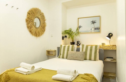 Arrentela Apartment | Apartment by the river in Seixal bay. 3pax. Bicycles are available.