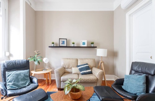 Lisbon Old Town Apartment | Lisbon Avenida Liberdade Apartment 1D