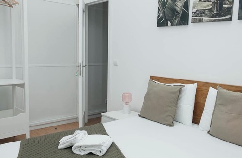 Paranhos Apartment | Júlio de Matos Guest House