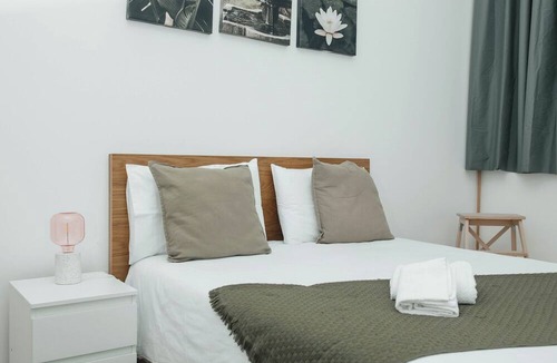 Paranhos Apartment | Júlio de Matos Guest House