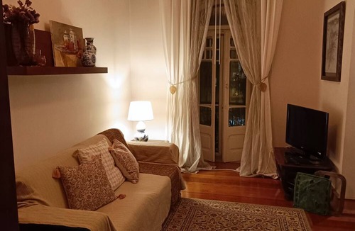 Lisbon Old Town Apartment | Nice Apartment near the Gulbenkien Garden and corte ingles in center of Lisbon