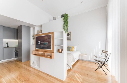 Uniao de Freguesias do Centro Apartment | GuestReady - Studio Five-0-Five