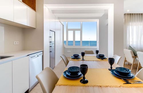 Povoa De Varzim Apartment | Modern 3BD Ocean View Apartment