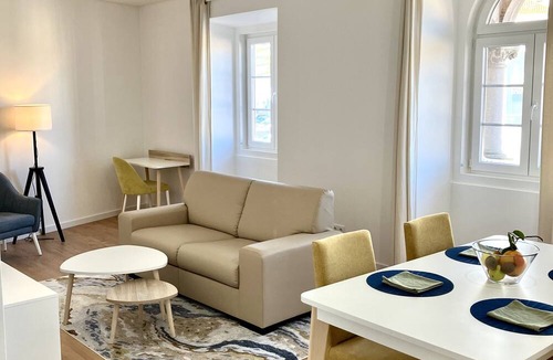 Sintra Apartment | Sintra Flower Lux Apartments III
