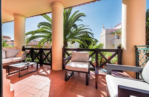 Vilamoura Apartment | Stylish 3BR Duplex in Vilamoura Old Village, Rooftop, Pools, Family-Friendly