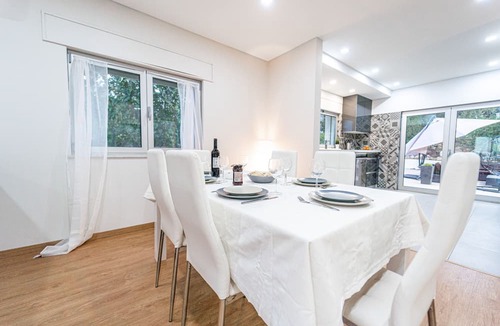 Mem Moniz Apartment | Villa Veneza by Hellovacations