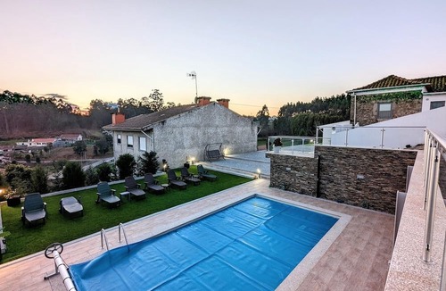 Mozelos House | Fonte Retreat - Fonte Accommodation with Salt Pool and Terrace - 26min.do Airport
