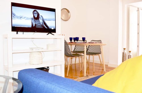 Santa Maria Maior Apartment | Kalathos House 4 by Gt House