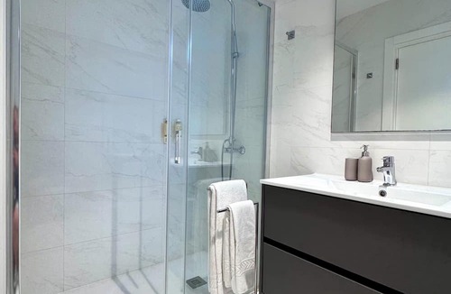 Gloria Condo | RIA CENTRUM Smart Residence