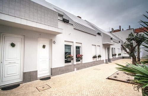 Lisbon Old Town Apartment | Casa em Páteo Tradicional - Casa do Chafariz