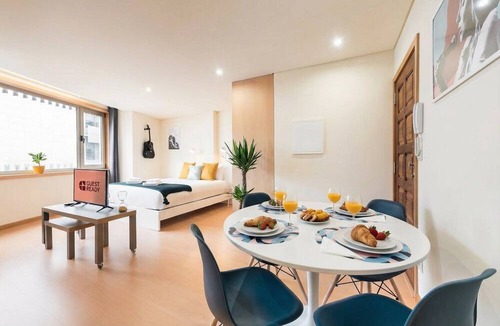 Boavista Apartment | GuestReady - Musichall - Moulin Rouge