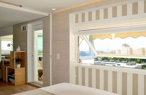Espinho Apartment | Panorama Penthouse ❤️ 180º Ocean Views | Best Views in Town