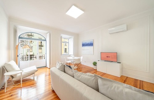Sao Jorge de Arroios Apartment | GuestReady - Castle - Apt for 4 guests in Saldanha
