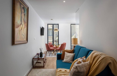 Lisbon Old Town Apartment | STUPENDO-1 BR-Center- Air conditioning