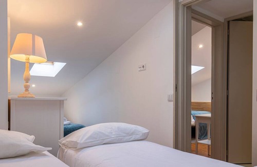 Sacramento Apartment | Baixa 2BDR Duplex w/Balcony by LovelyStay