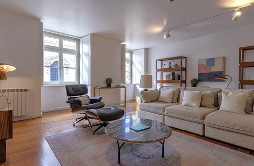 Sacramento Apartment | Casa di Evgeniya by LovelyStay