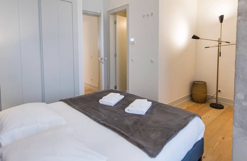 Se Apartment | Downtown Lisbon Apartment by LovelyStay