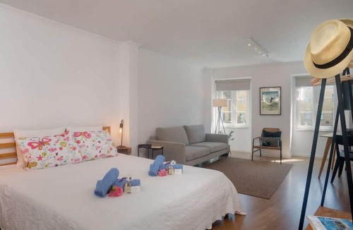 Belem Apartment | Studio Alma Belém by Interhome