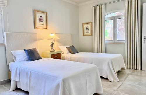 Almancil Apartment | Holiday House 'Encosta do Lago - Great Views' with Pool, Terrace & Wi-Fi