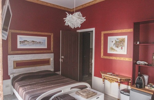 Seixal Apartment | Legendary Bay - Themed Suite