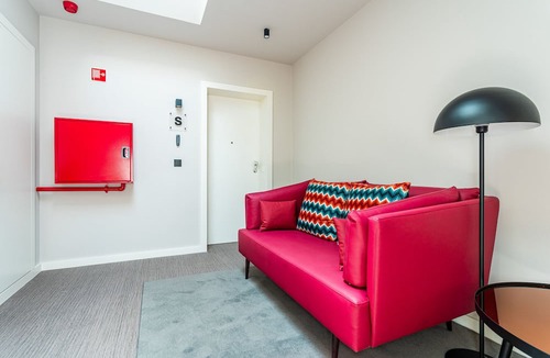 Old Town Apartment | FLH Viola Market with Terrace I