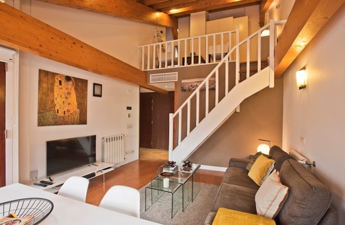 Principe Real Apartment | Príncipe Real 1 - Garden - Wonderful two bedroom duplex apartment right next to Príncipe Real garden