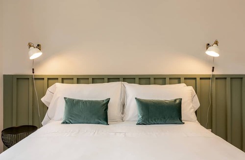 Santa Marinha Apartment | Feel Porto Wine Essence II