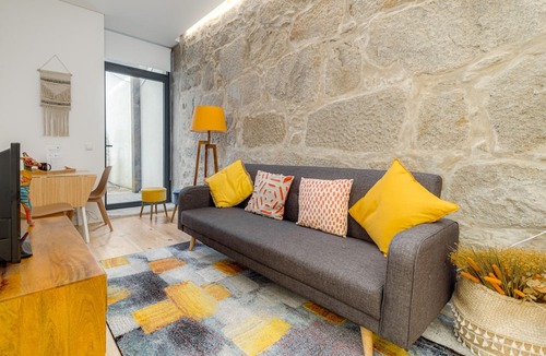 Bonfim Apartment | Nomad's Netto & Subway - Lovely Terrace