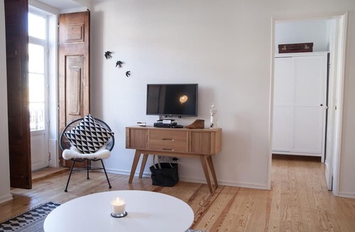 Sao Bento Apartment | FLH Estrela Comfortable Flat
