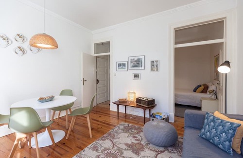 Sao Jorge de Arroios Apartment | FLH The Poet Apartment near Saldanha