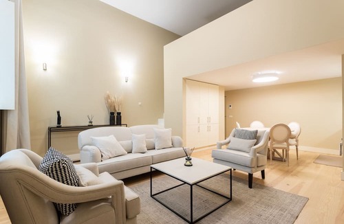 Sao Paulo Apartment | FLH Cais Sodré Trendy Duplex