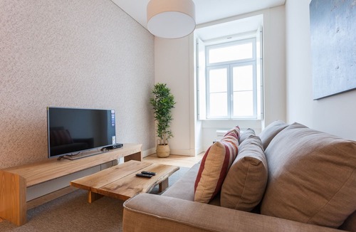 Santa Maria Maior Apartment | FLH Downtown Charming Flat