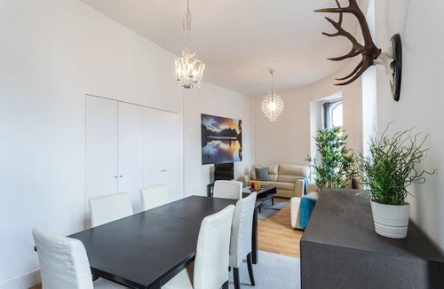 Alfama Apartment | FLH Graça Spacious Flat
