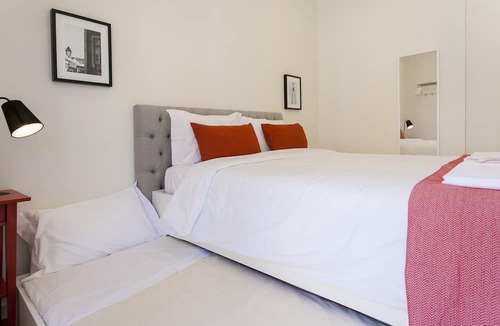 Santa Maria Maior Apartment | Central Downtown 4E up to 13guests by Central Hill