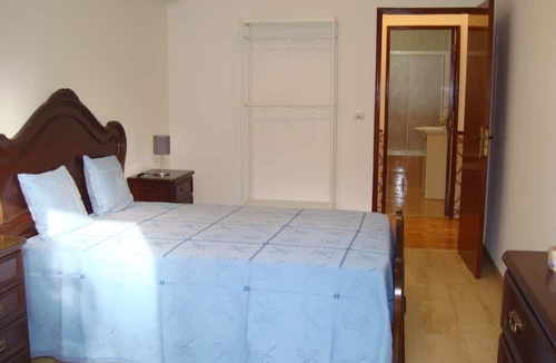 Alverca do Ribatejo Apartment | 2bed 15min Lisbon W/wifi, ac, Parking