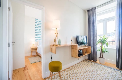 Pena Apartment | GuestReady - Chic and vibrant stay near Anjos