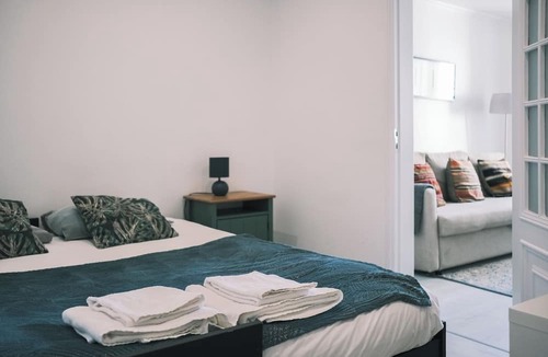 Santos Apartment | Nice Flat-Travessa do Pasteleiro by Trip2Portugal