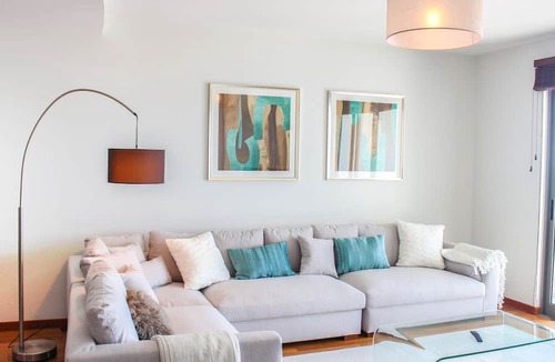 Se Apartment | The Seaside Apartment by LovelyStay