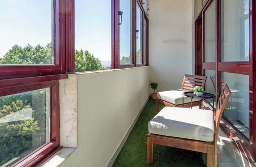 Uniao de Freguesias do Centro Apartment | Great Two Bedroom Flat by HostWise