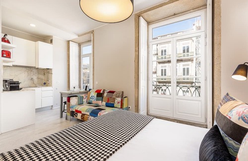 Centro / Baixa Apartment | Studio with balcony in Clérigos Tower