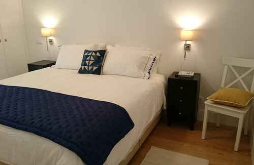 Sao Sebastiao da Pedreira Apartment | Tauro 195-Beautiful 2 bedroom apartment elevator, King Size ensuite and terrace