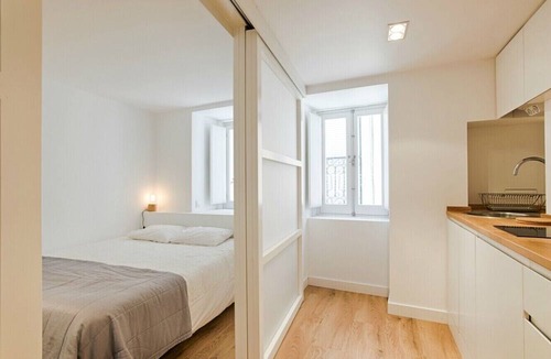 Sao Cristovao e Sao Lourenco Apartment | Mouraria Central Apartment I (C47)