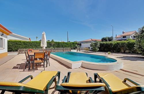 Aljezur House | IMMACULATE SPACIOUS THREE BEDROOM VILLA WITH POOL