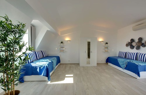 Calicos Apartment | Apartamentos Tucha